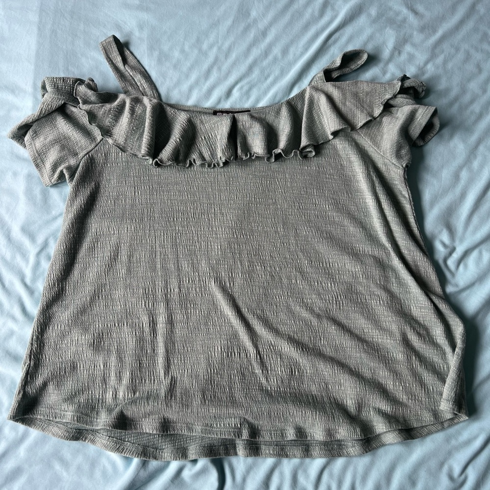 7 tops bundle - Picture 4 of 8